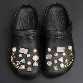 1 Takım Sevimli Croc Takılar Marka tasarım ayakkabı Takılar JIBZ Bling Crocs Aksesuarları Moda Metal Toka Ayakkabı Süslemeleri 2021 Yeni