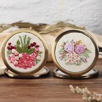 DIY Çiçek Nakış Ayna kitleri Çiçekler Desenler İğne seti El Yapımı Katlanır makyaj aynası Salıncak Sanat Zanaat Hediye Ev Dekor