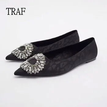 TRAF düz ayakkabı Kadınlar İçin Sivri Burun Siyah Daireler Sığ Kadın Düz Ayakkabı Bahar 2022 Moda Ofis Zarif kadın ayakkabısı
