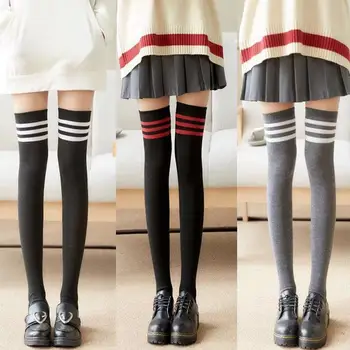 YENİ sıcak Anime JK Cosplay Çorap Dans Çorap Kız Moda Seksi Siyah Beyaz Çizgili Uzun Çorap Kadın Uyluk Yüksek Diz Çorap Hediye